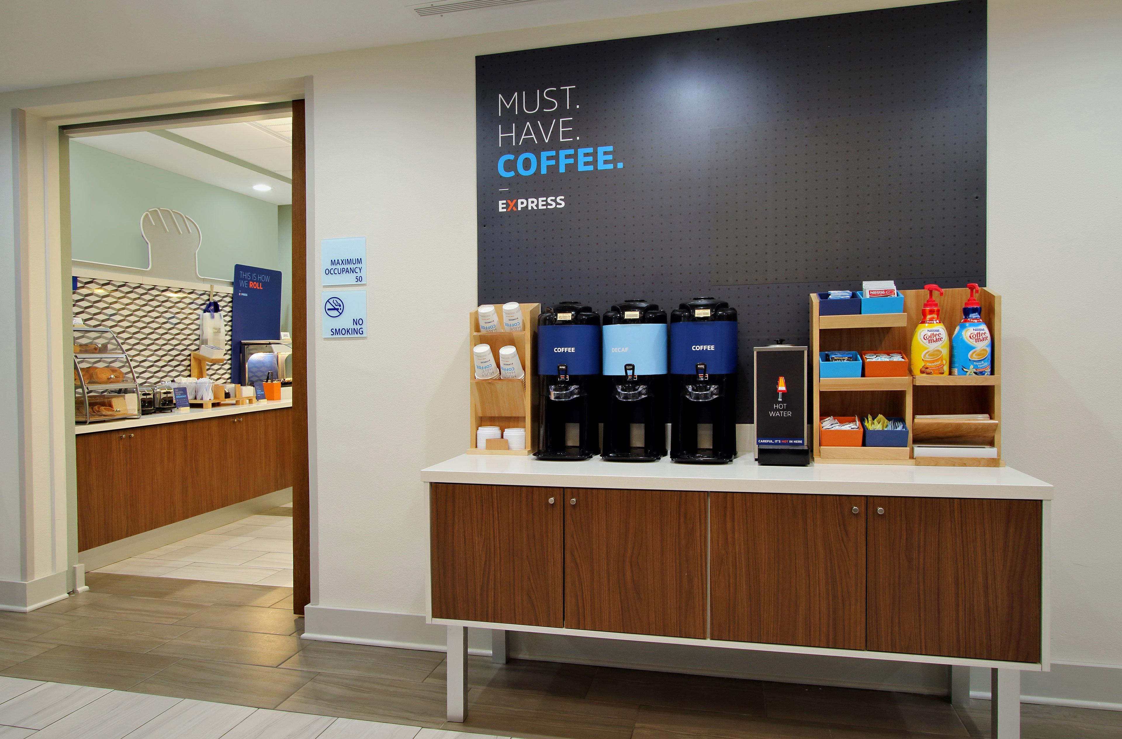 Holiday Inn Express & Suites - Oxford By Ihg Екстериор снимка